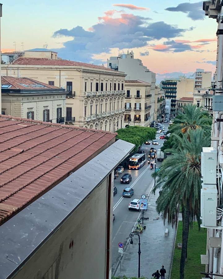 Suite Dreams Politeama Palermo Bagian luar foto