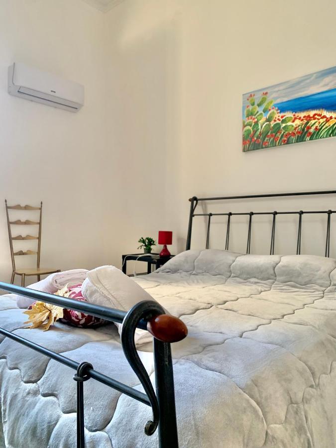 Suite Dreams Politeama Palermo Bagian luar foto