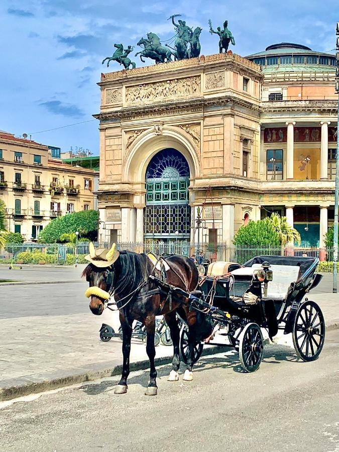 Suite Dreams Politeama Palermo Bagian luar foto